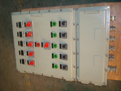 特價(jià)批發(fā)瑞安市恒安電氣照明動(dòng)力配電箱、配電柜及無(wú)功補(bǔ)償裝置詳解